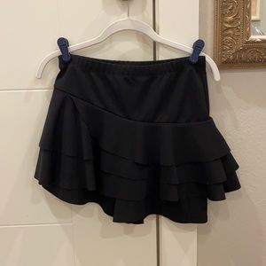 Black skort